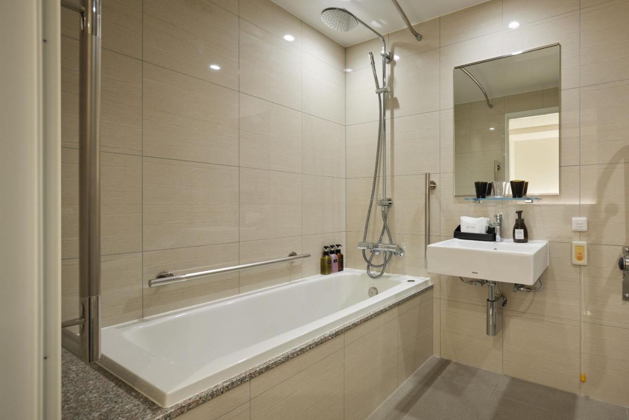 The B Ginza Hotell